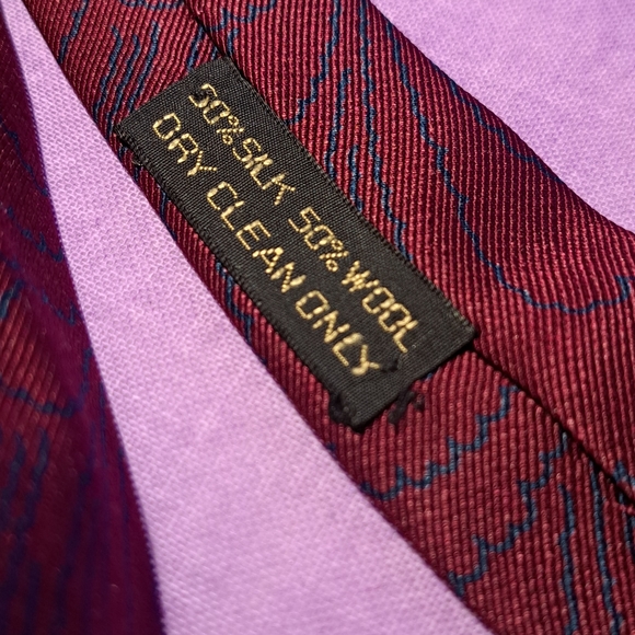 Armani Tie - Picture 5 of 5